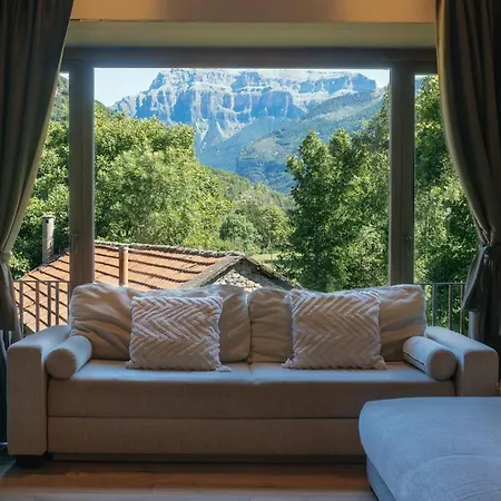 La Borda De Chelis Broto